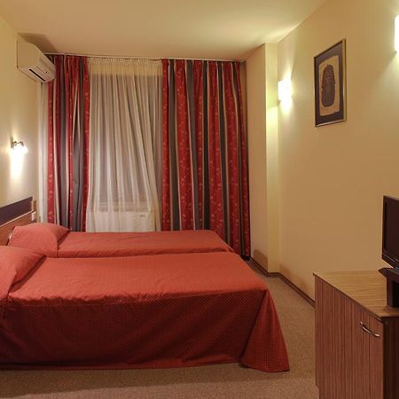 Hotel Luxor Melnik  Exterior photo